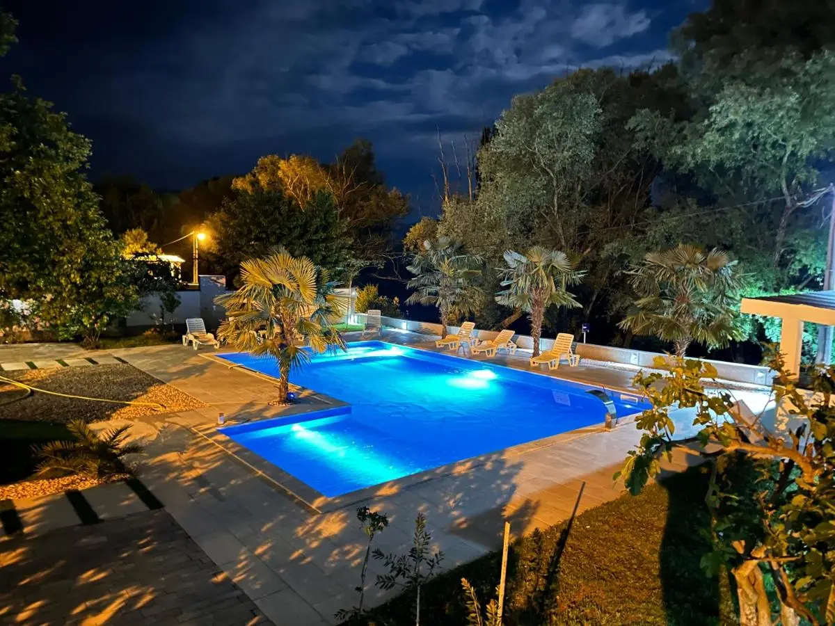 Luxury Villa Magic