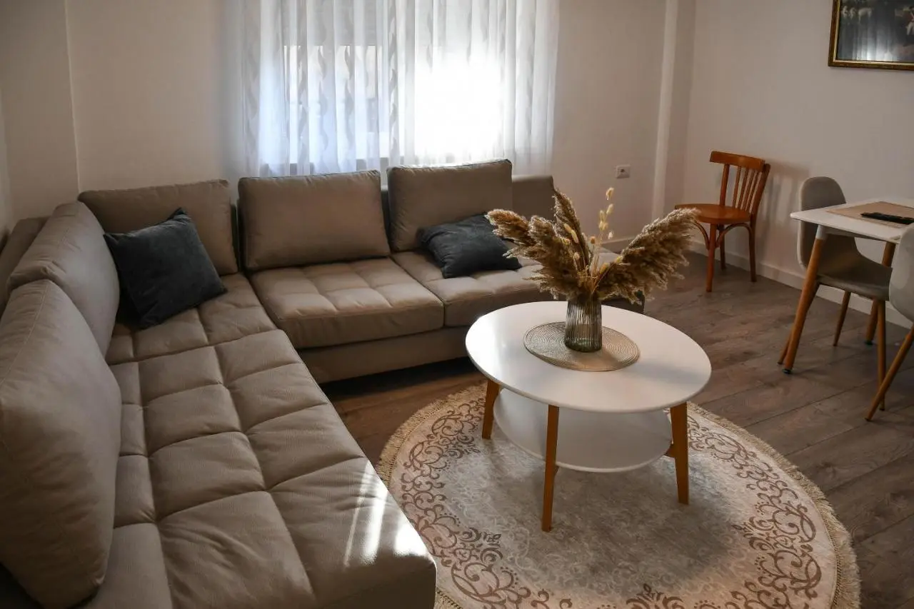 Joneal Apartment