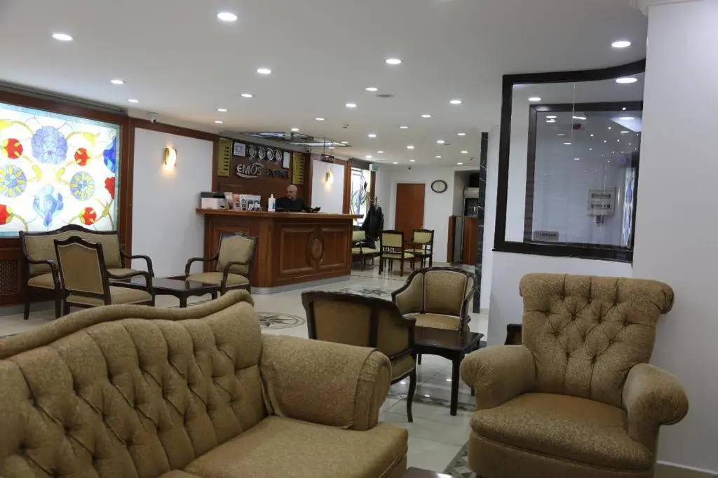 EMOS HOTEL