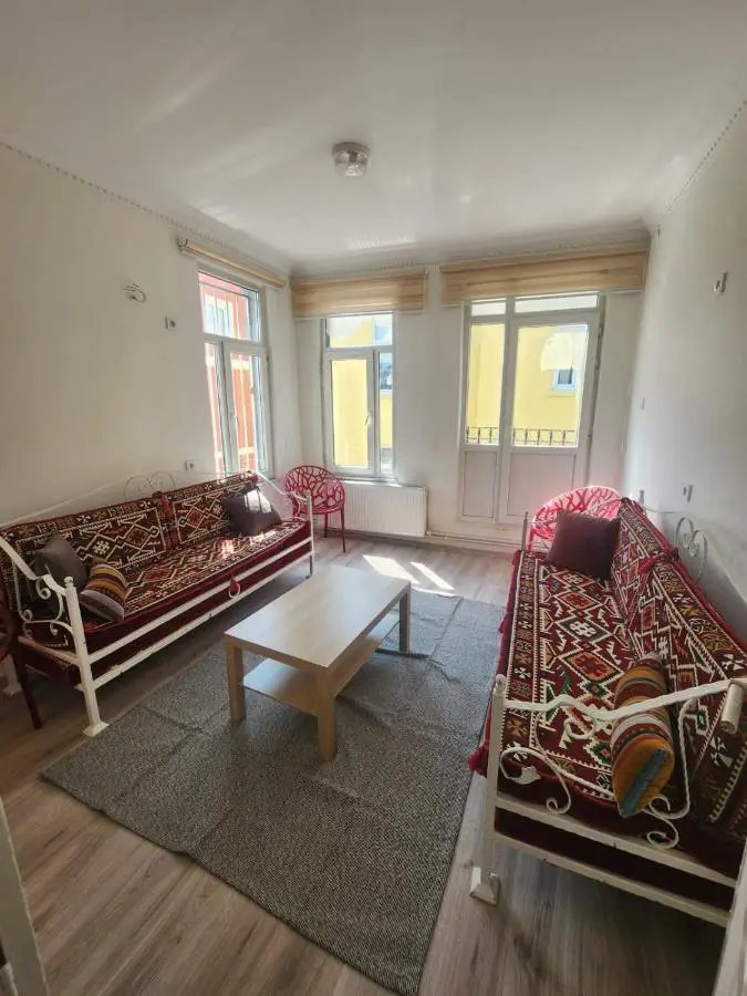 Nostalgia Apartment