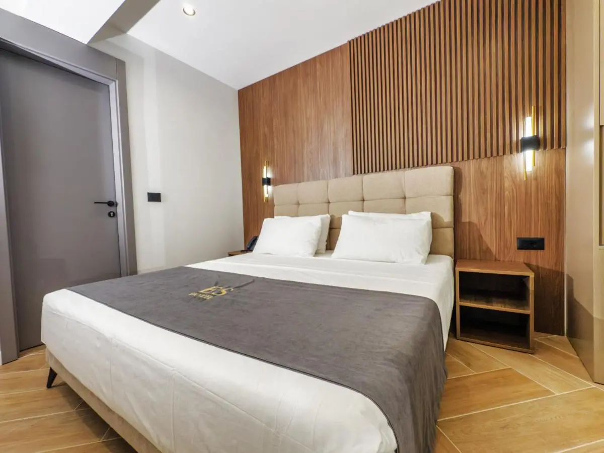 ES Hotel