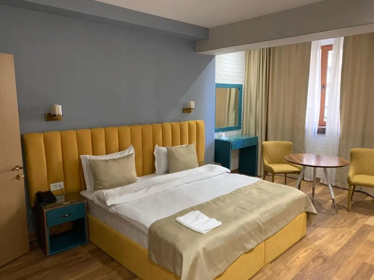 CH Hotel