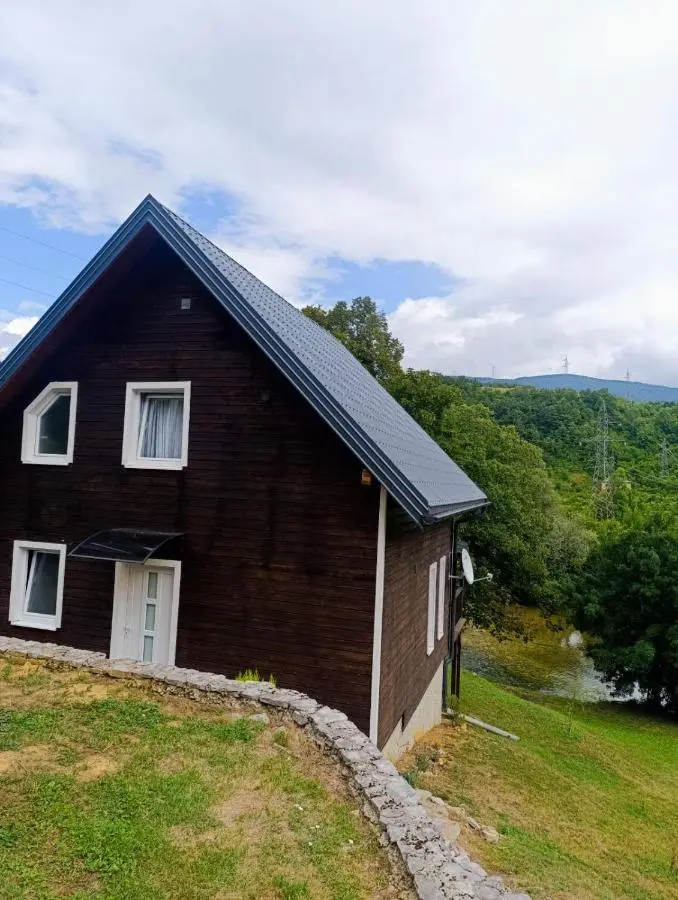 Holiday Home Alen - Una National Park Retreat - with Garden & Terrace