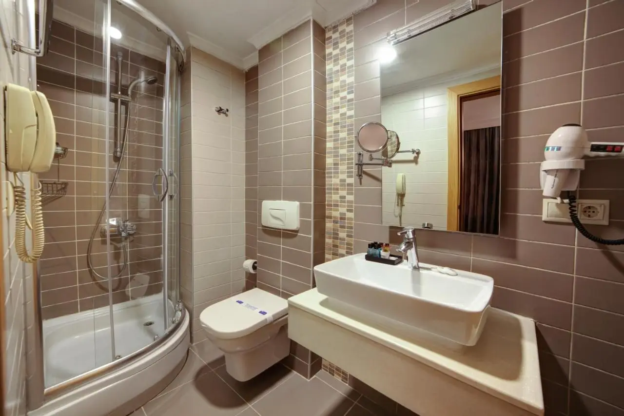 Almina Hotel - Special Class