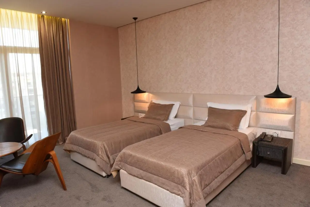 La Bohème Hotel