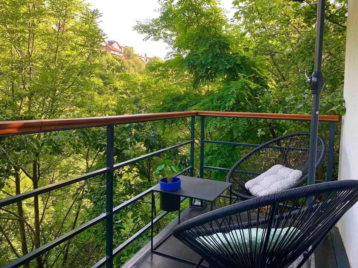 •OLD CITY garden studio• private parking