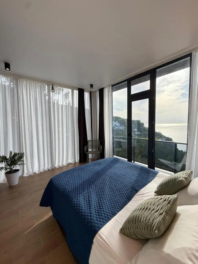 Villa Deluxe Kvariati
