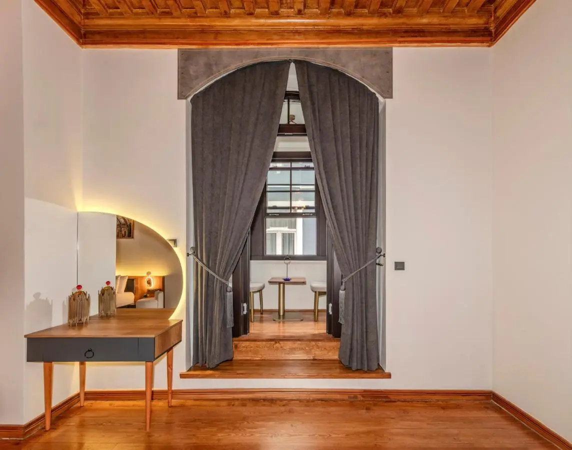 Elmira Pera Hotel & - Special Class
