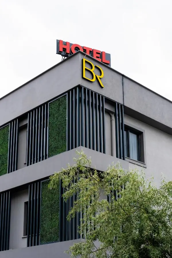 BRANDROOM HOTEL