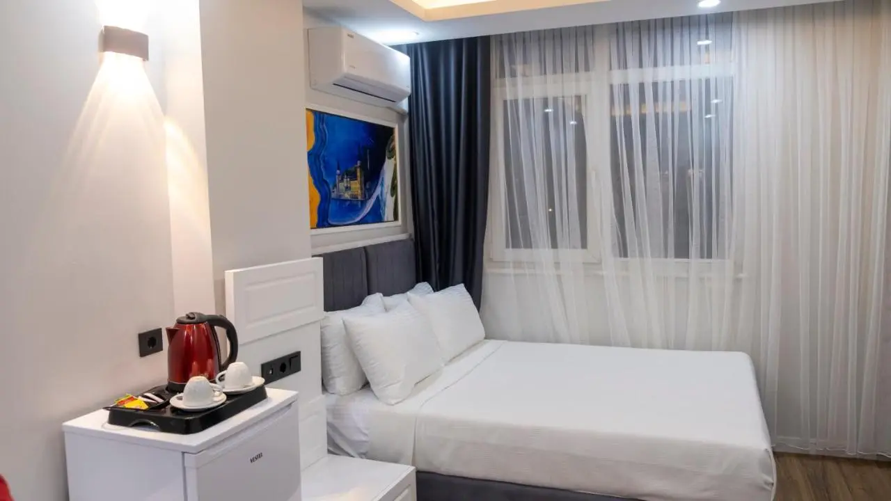 Hodegon Suite Hotel