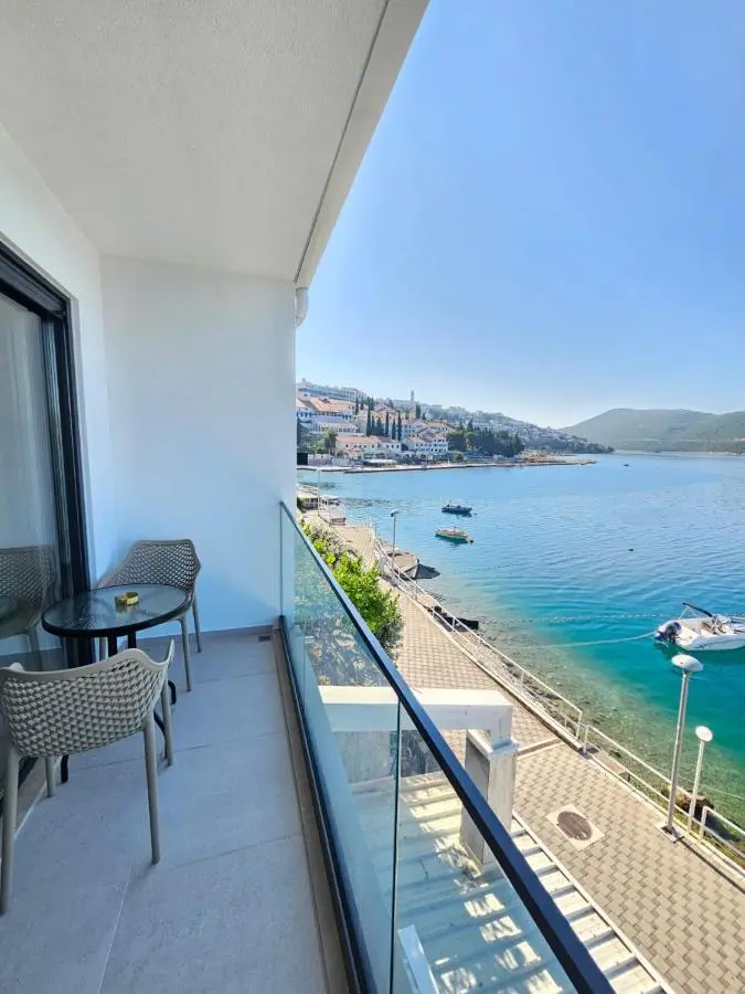 Apartmani Leženić M