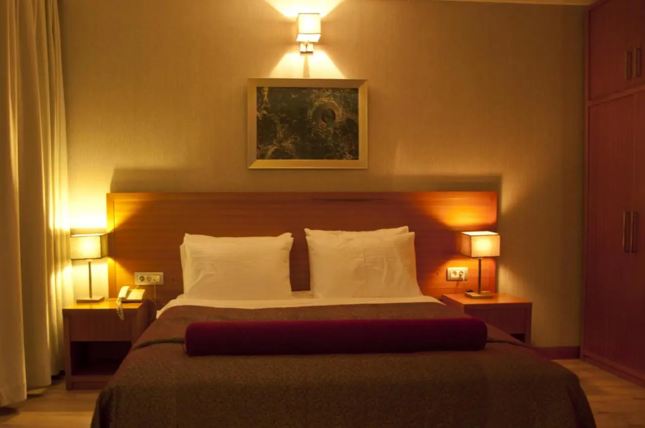 dragos island hotel