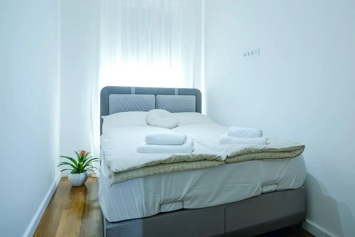 Cozy & Modern 1bedrom apartment-Fre garage parking