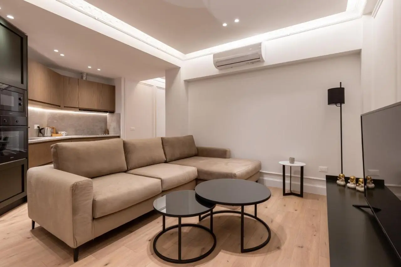 Night Inn Tirana