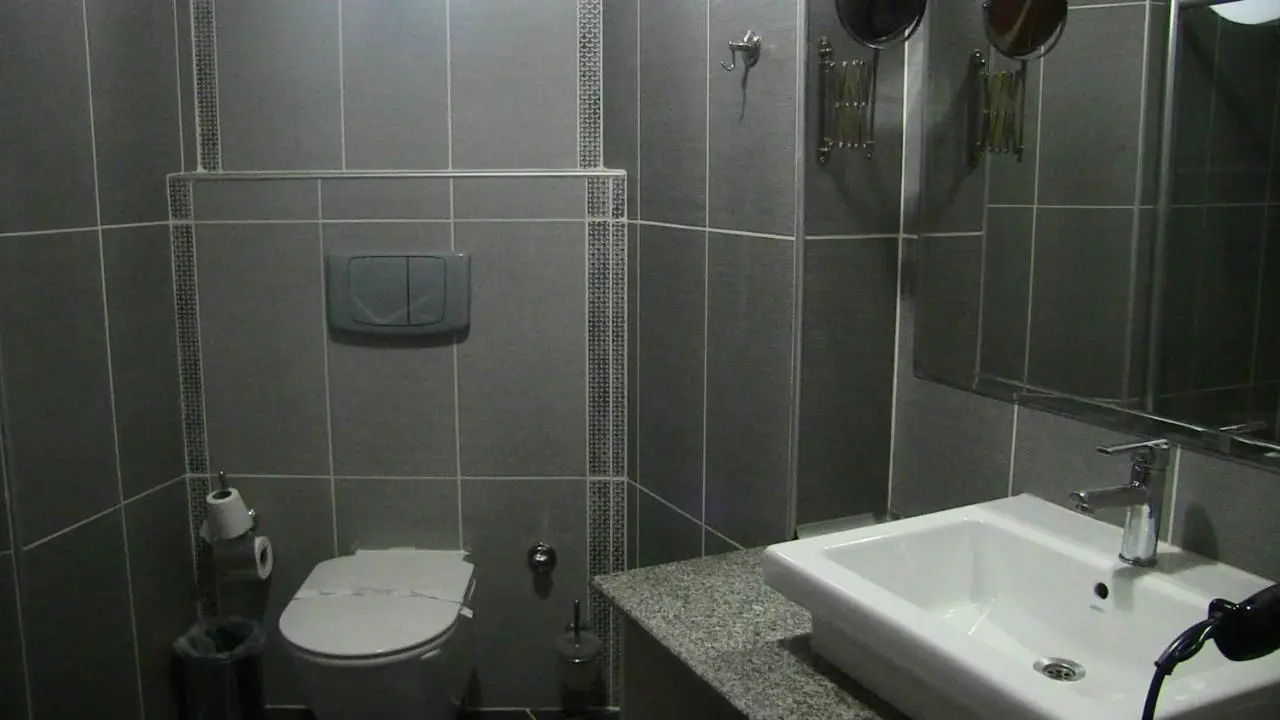 Paluri Otel Hopa