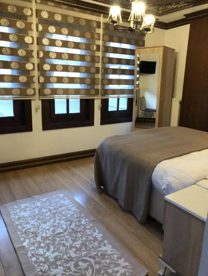 Ziyagil Konağı