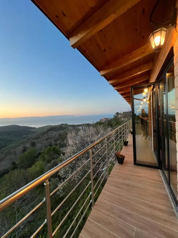 Restorant Hotel Xheni