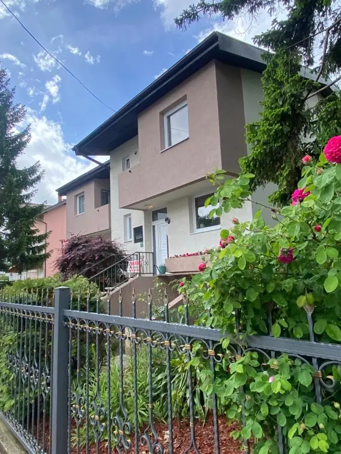 Holiday Home Ilidza Rose