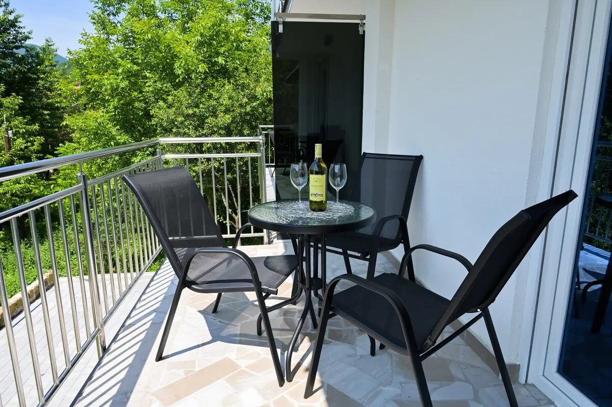 Villa Anita – Two-Bedroom Apartment, 2nd Floor (L)