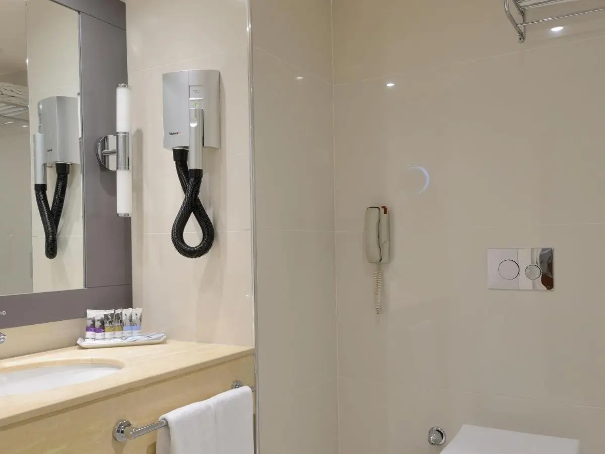 Mövenpick Hotel Istanbul Bosphorus