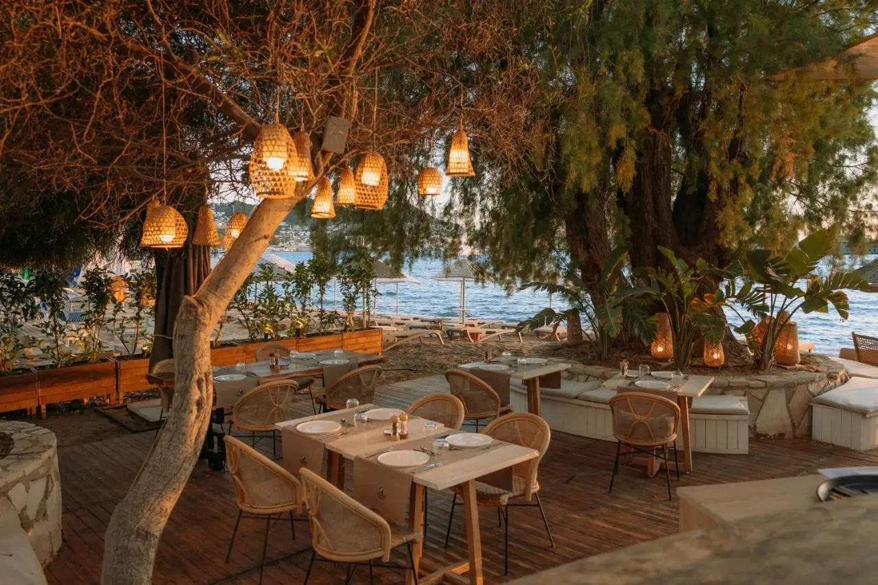 Yalıpark Beach Hotel