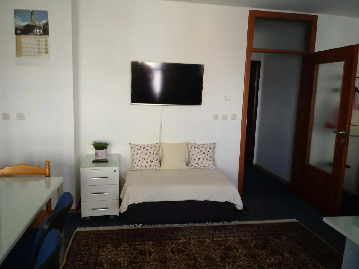 Apartment Amra Stup