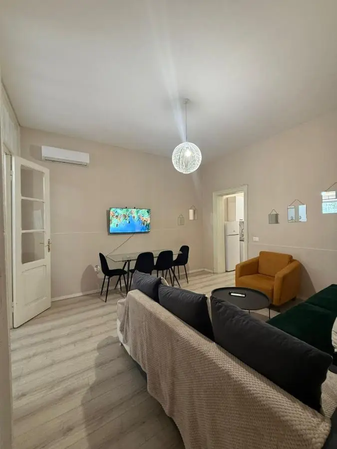 Limore Hostel