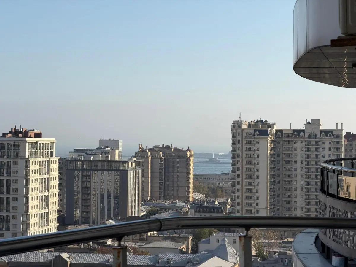 Nizami Tower apart
