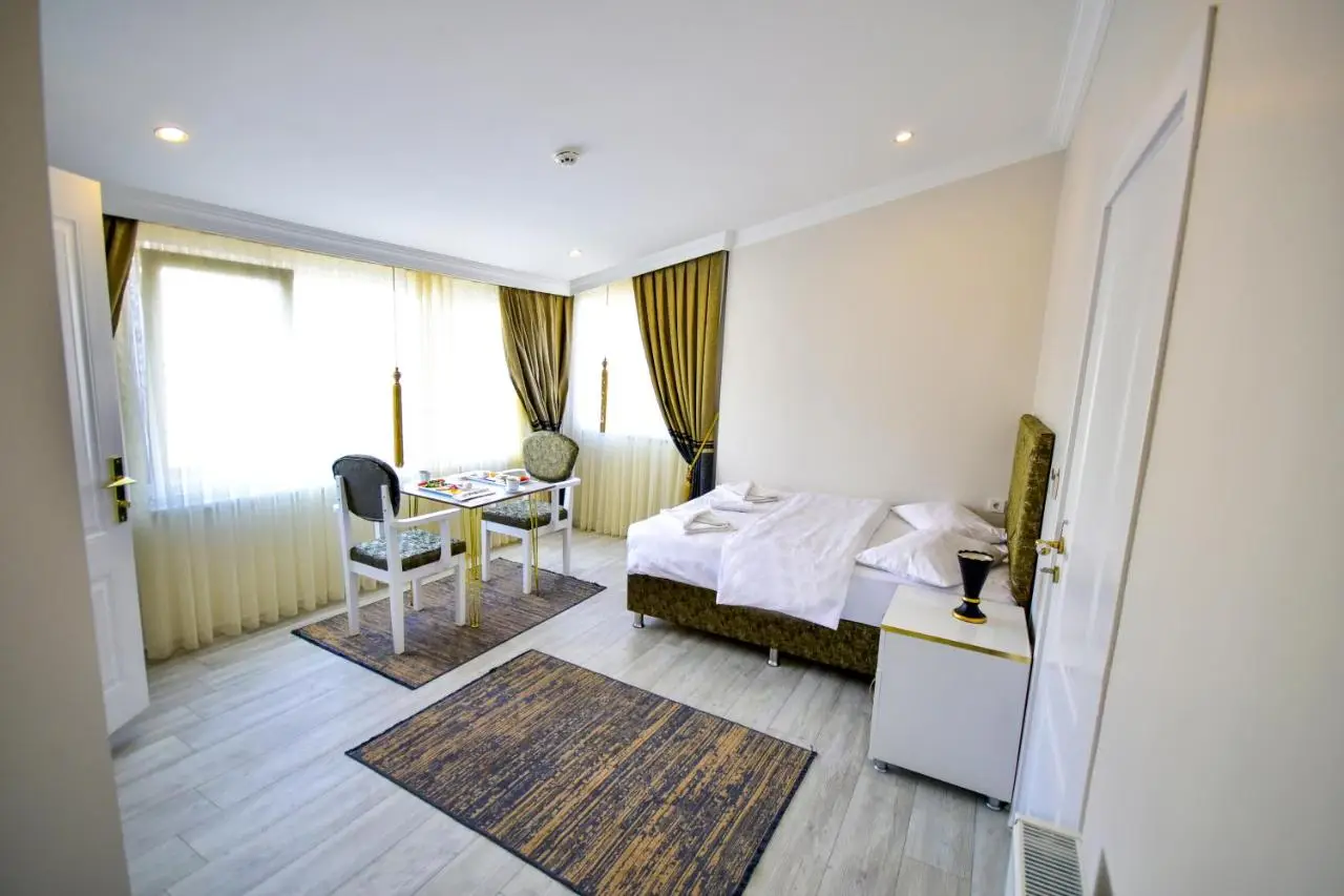LOCA Suit LİFE AİRPORT HOTEL