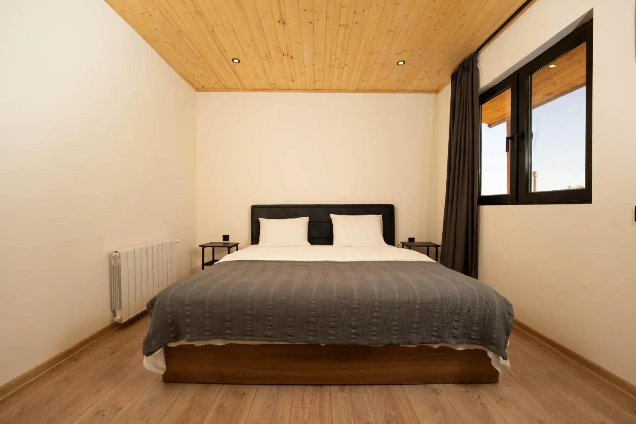 TITA ROOMS