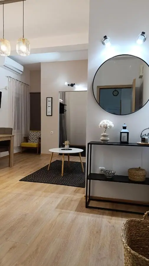 Apartment Mana