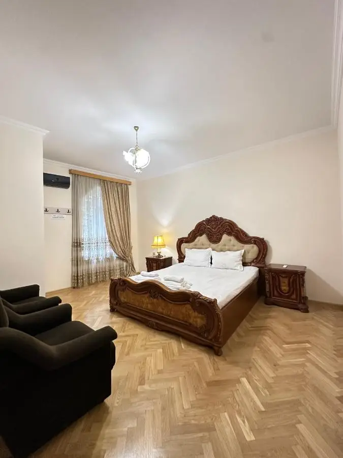 Davit's Apartments 21