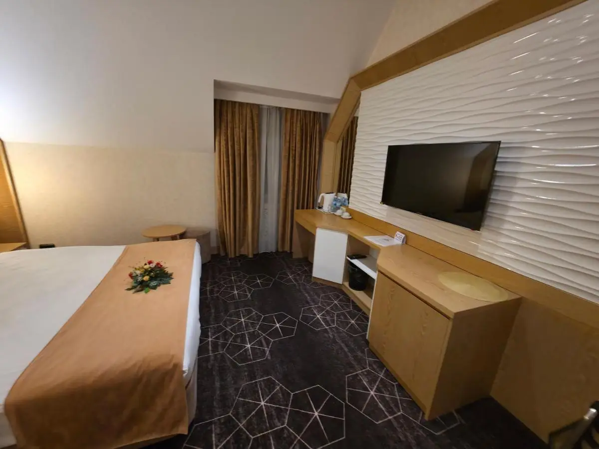 Regal Inn Hotel