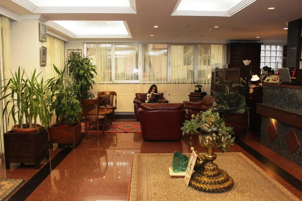 Kadikoy Otel