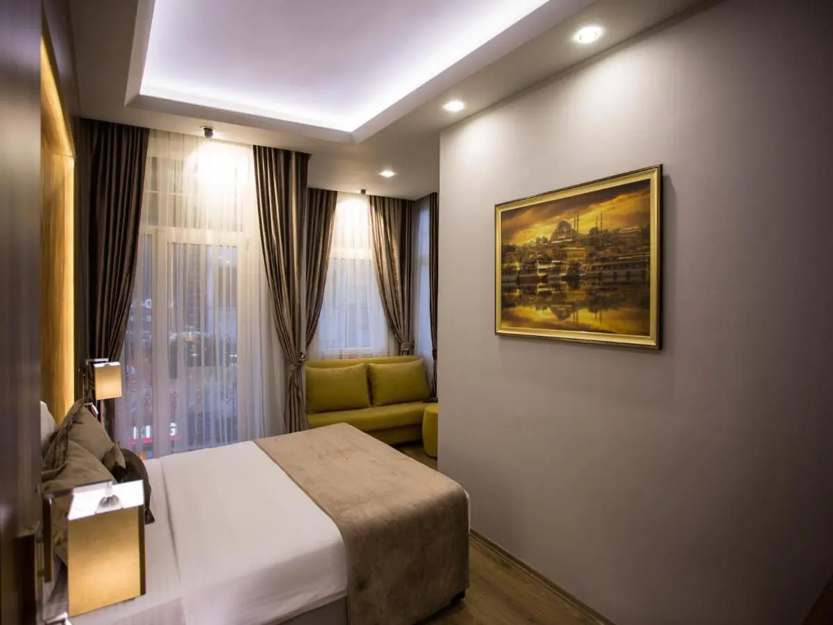 Bonne Sante Hotel