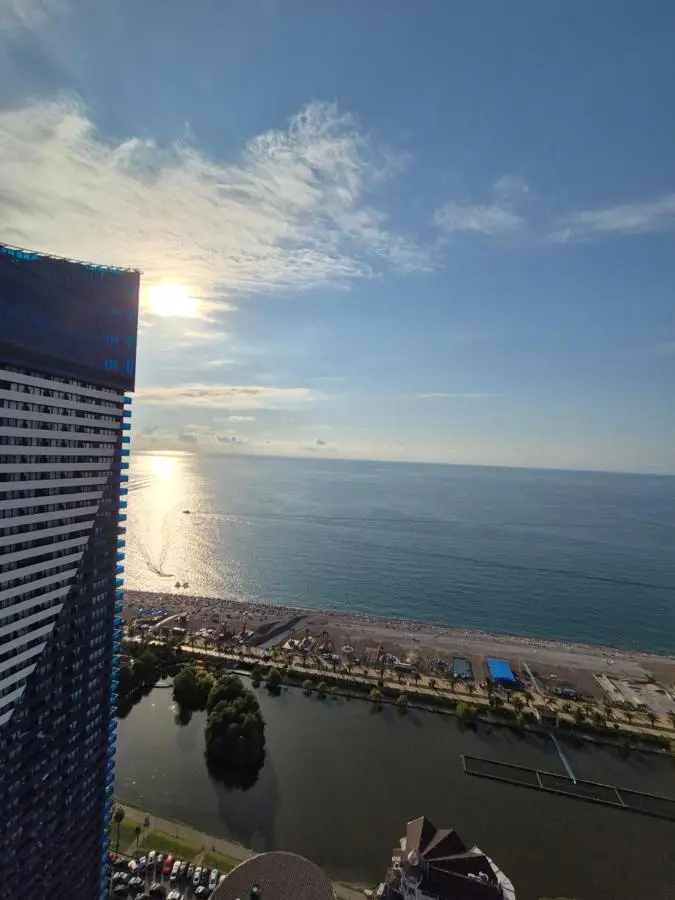 VIP HOTEL Sea view in batumi R