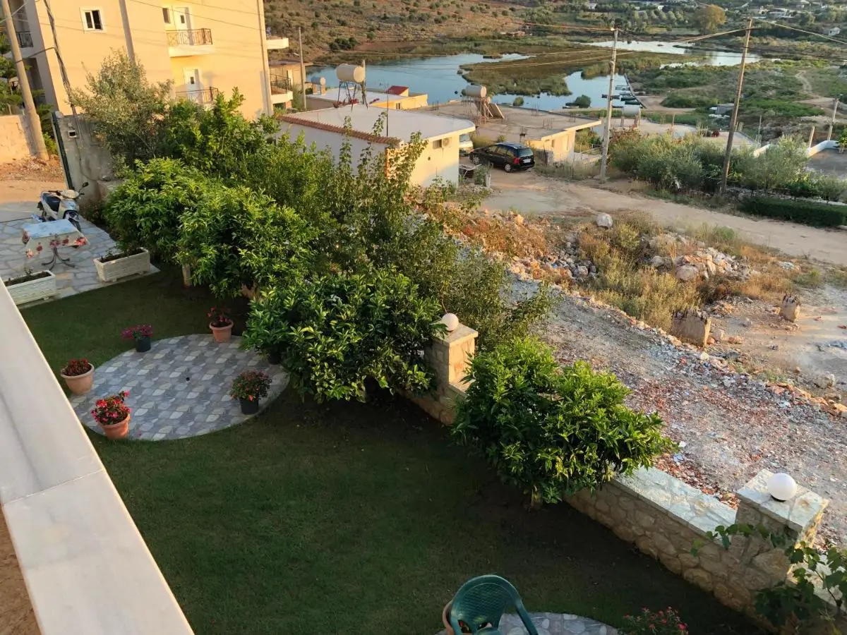 Green Garden Villa