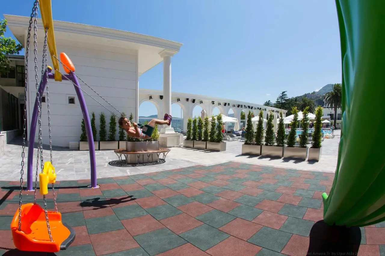 Northdoor Hotel