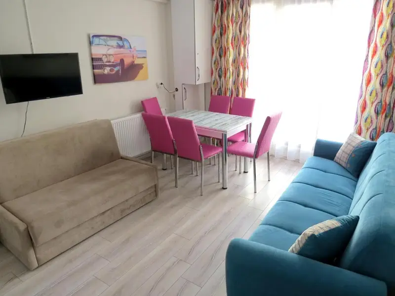 Istanberry - Paradise Two-Bedroom Apartments with Elevator