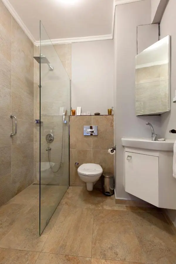 Queen Seagull Boutique Hotel