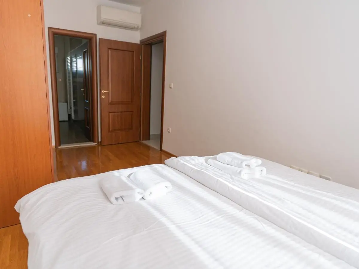 TORO Orca apartments