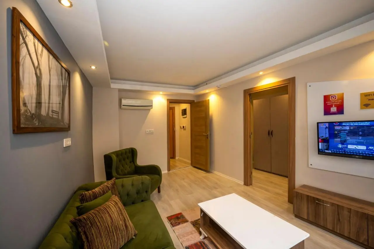 Marida Suit - Istanbul Taksim