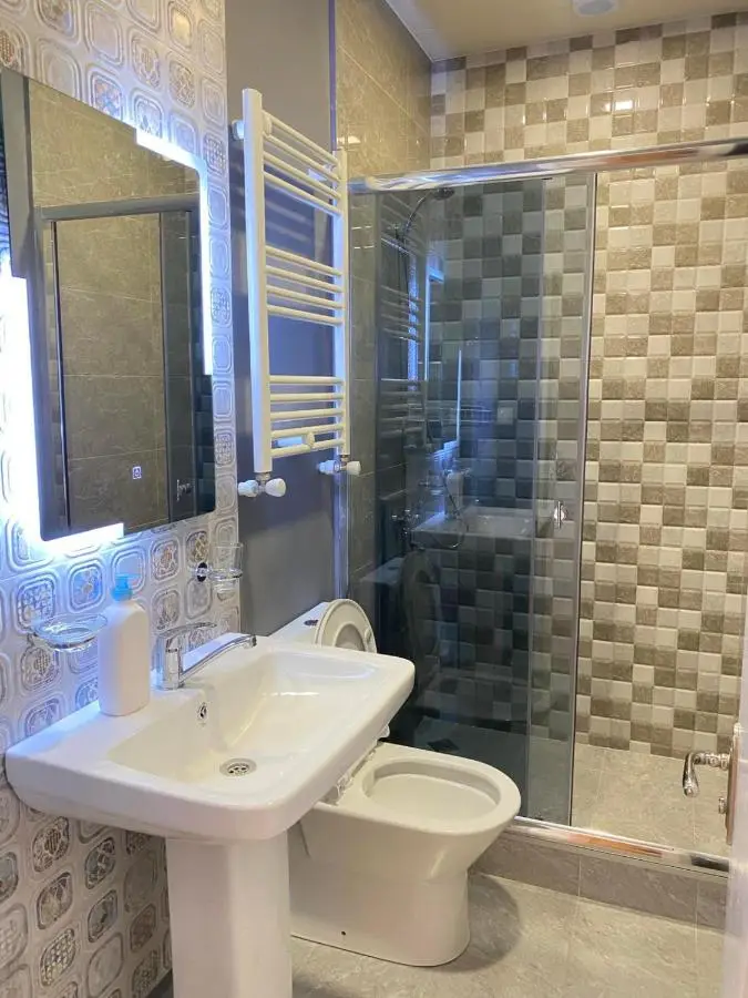 K&N Guesthouse