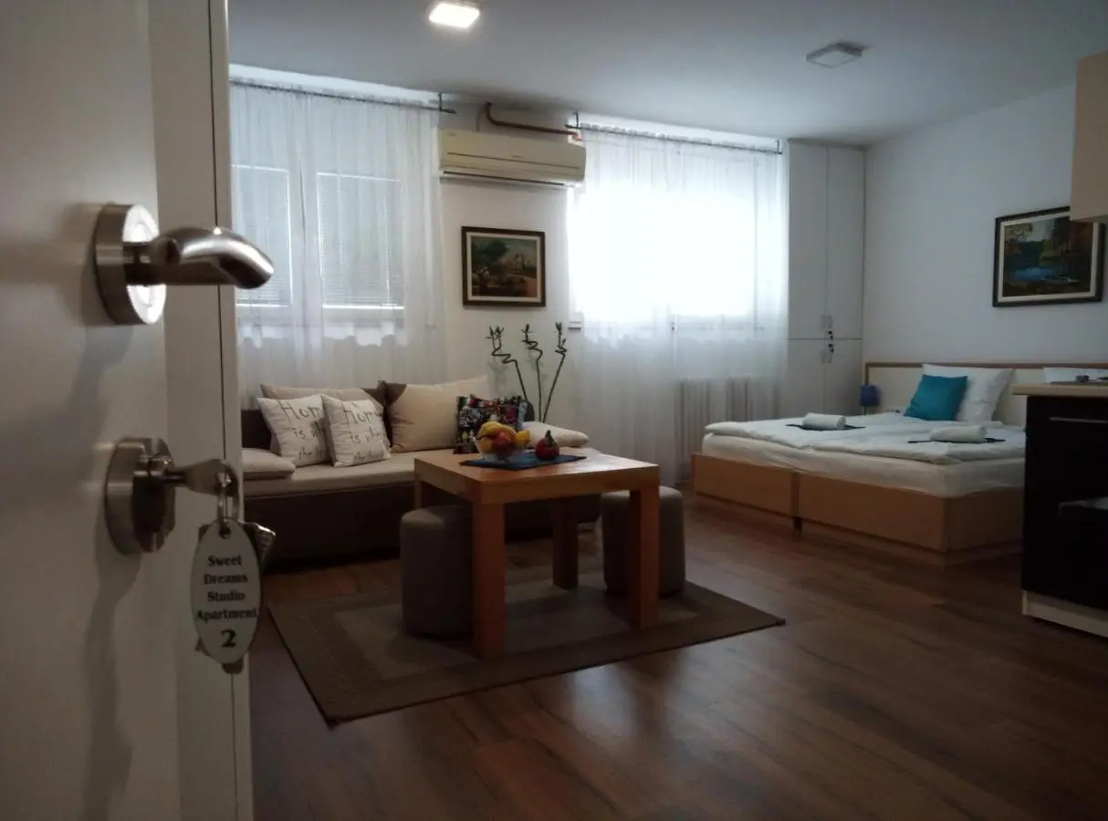 Sweet Dreams Studio Apartment