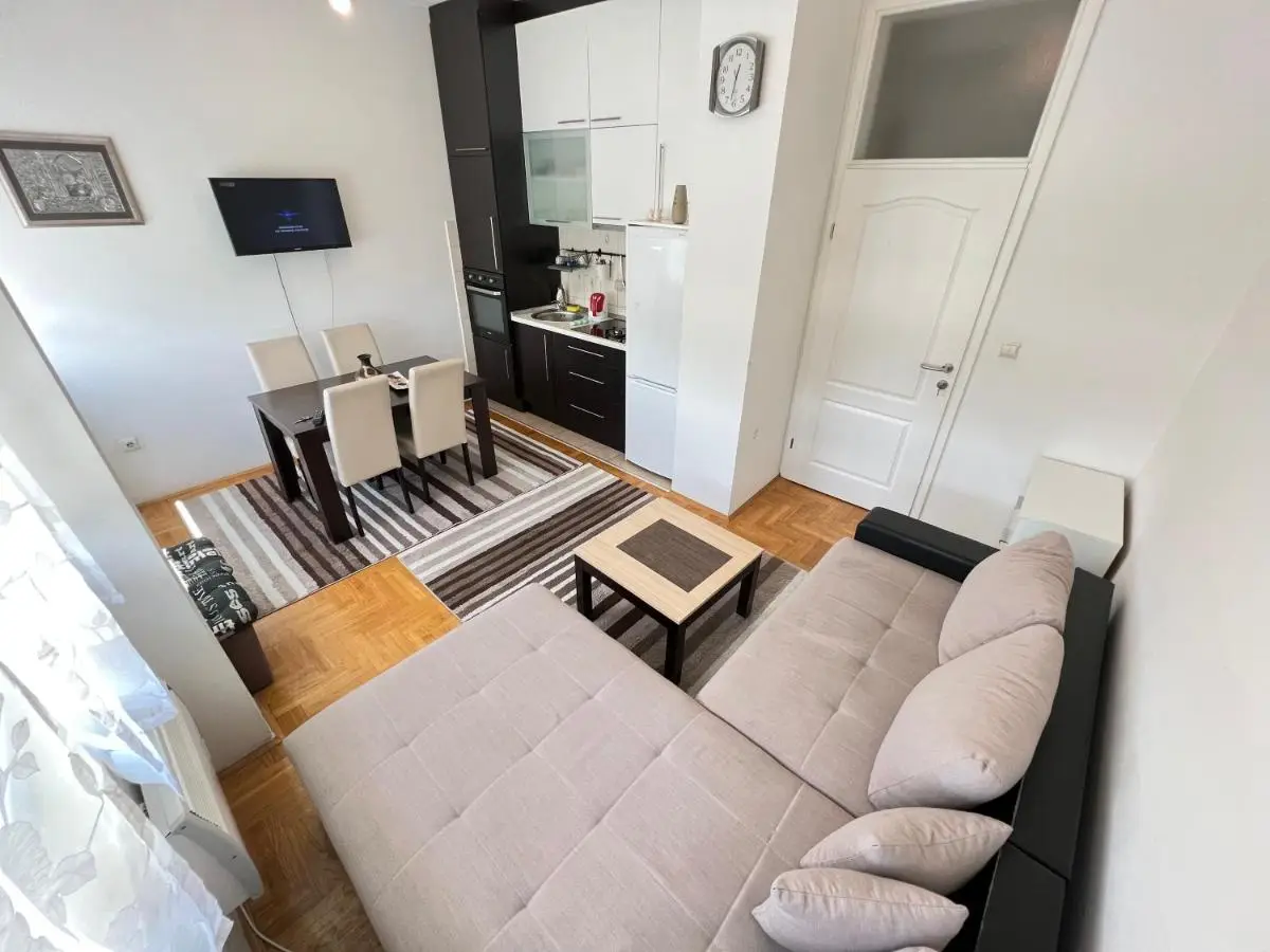 Jimmy's Apartment