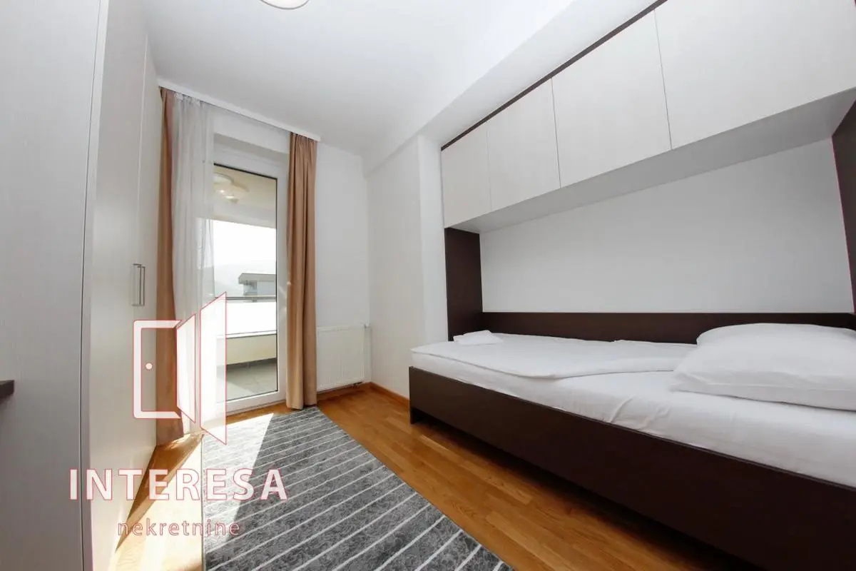 Panamera Apartments PRIVATE