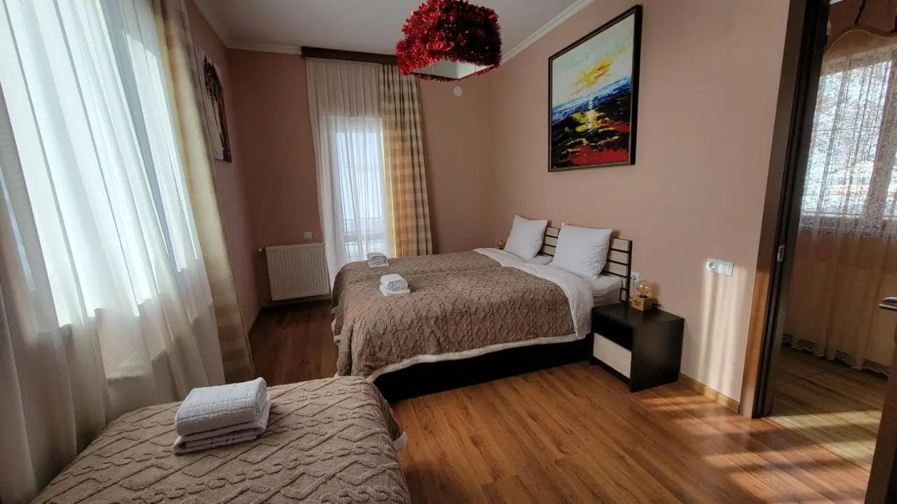 ---Allegria House---