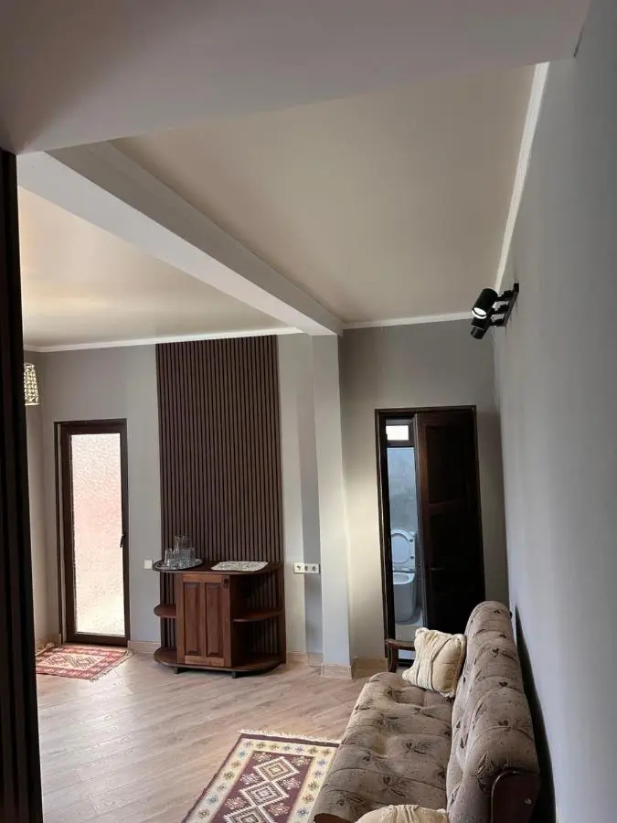 Guesthouse SHAMPRIANI