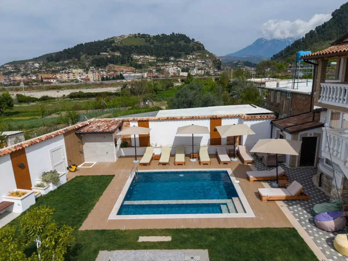 Villa Lejzo - Swimming Pool