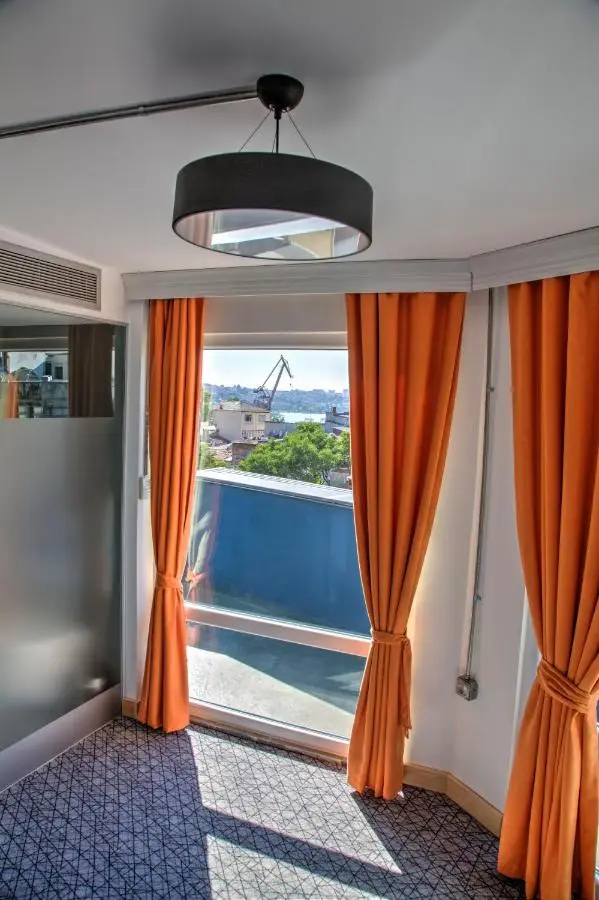 Vavien Hotel